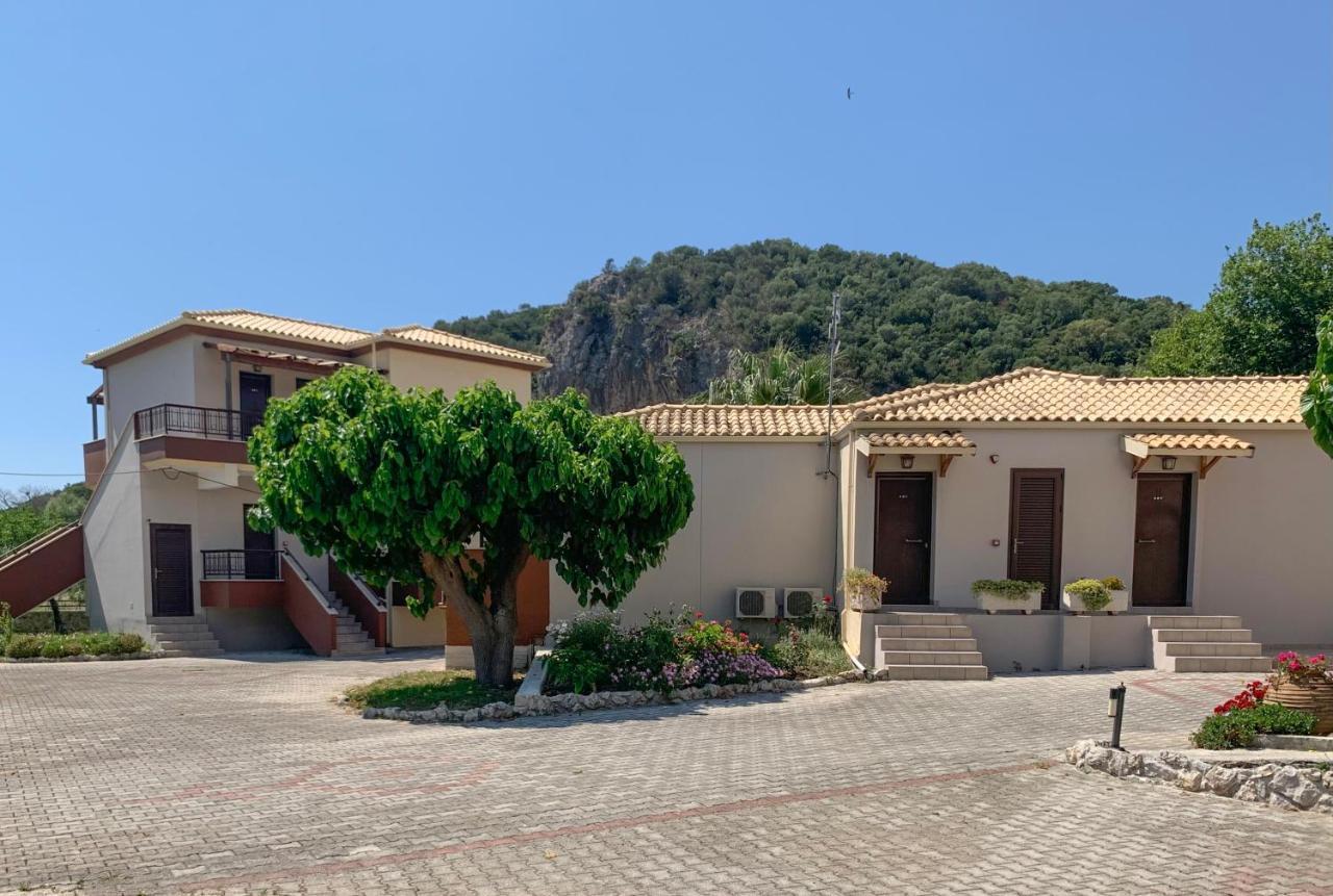 Riviera Perdika Hotel Exterior foto